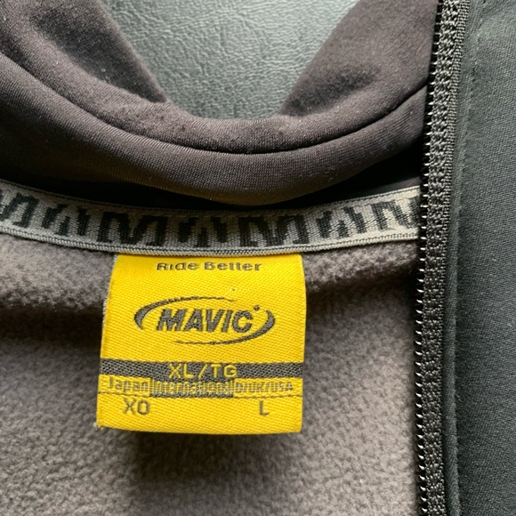 Mavic men’s riding jacket with back and sleeve pockets. Size XL - Picture 3 of 8
